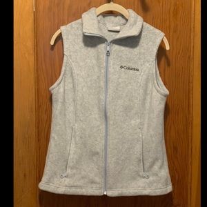 Columbia vest
